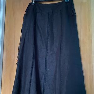 Black mid length skirt